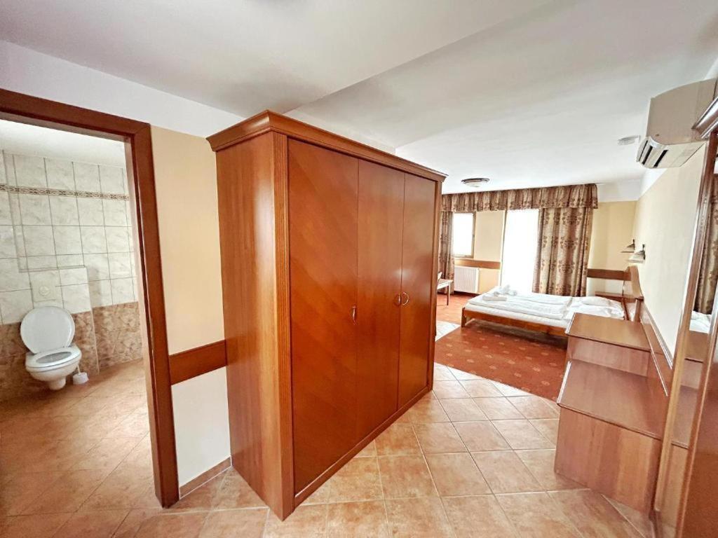 Fonix Wellness *** 1 A Epulet Bed & Breakfast Hévíz Екстериор снимка
