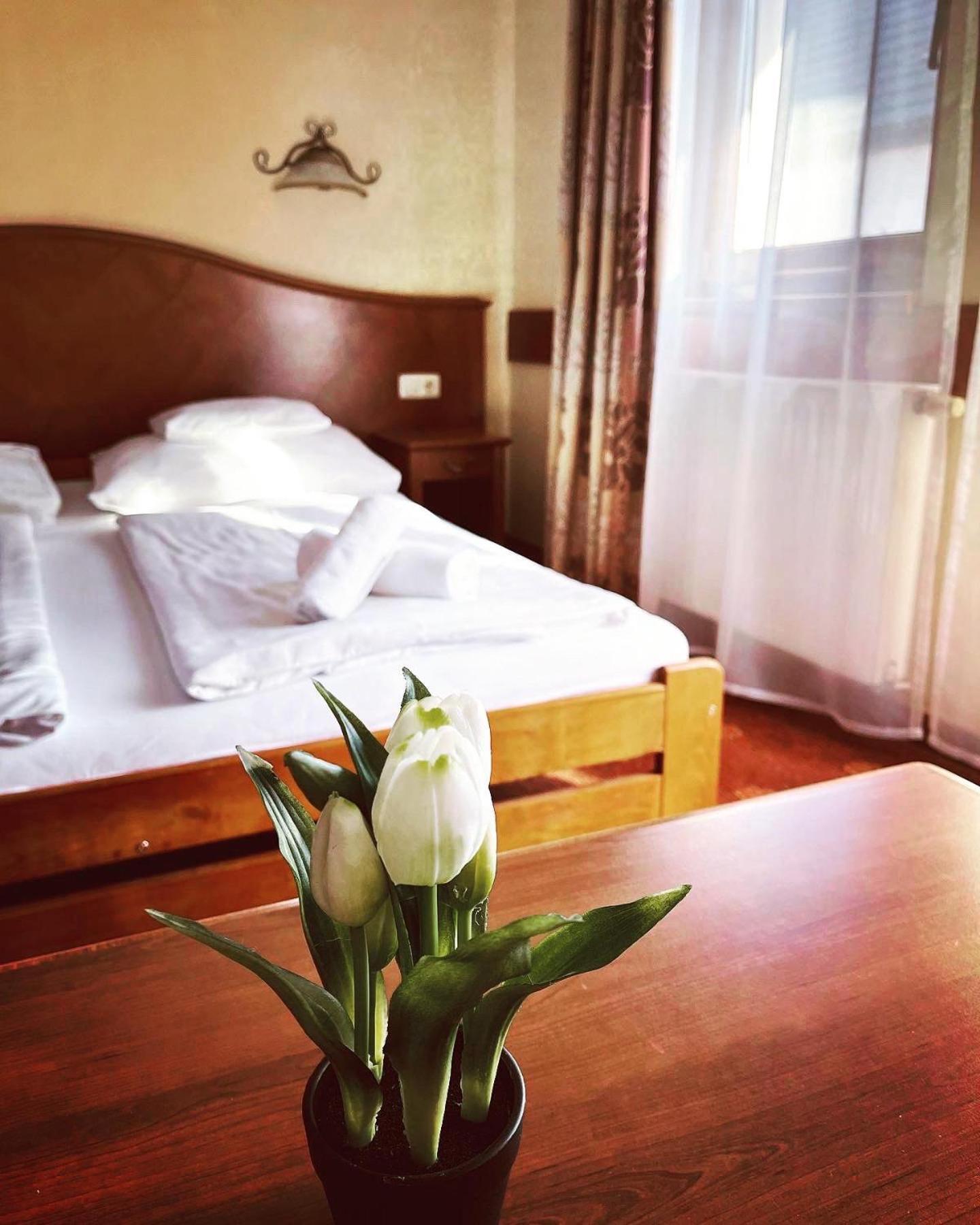 Fonix Wellness *** 1 A Epulet Bed & Breakfast Hévíz Екстериор снимка