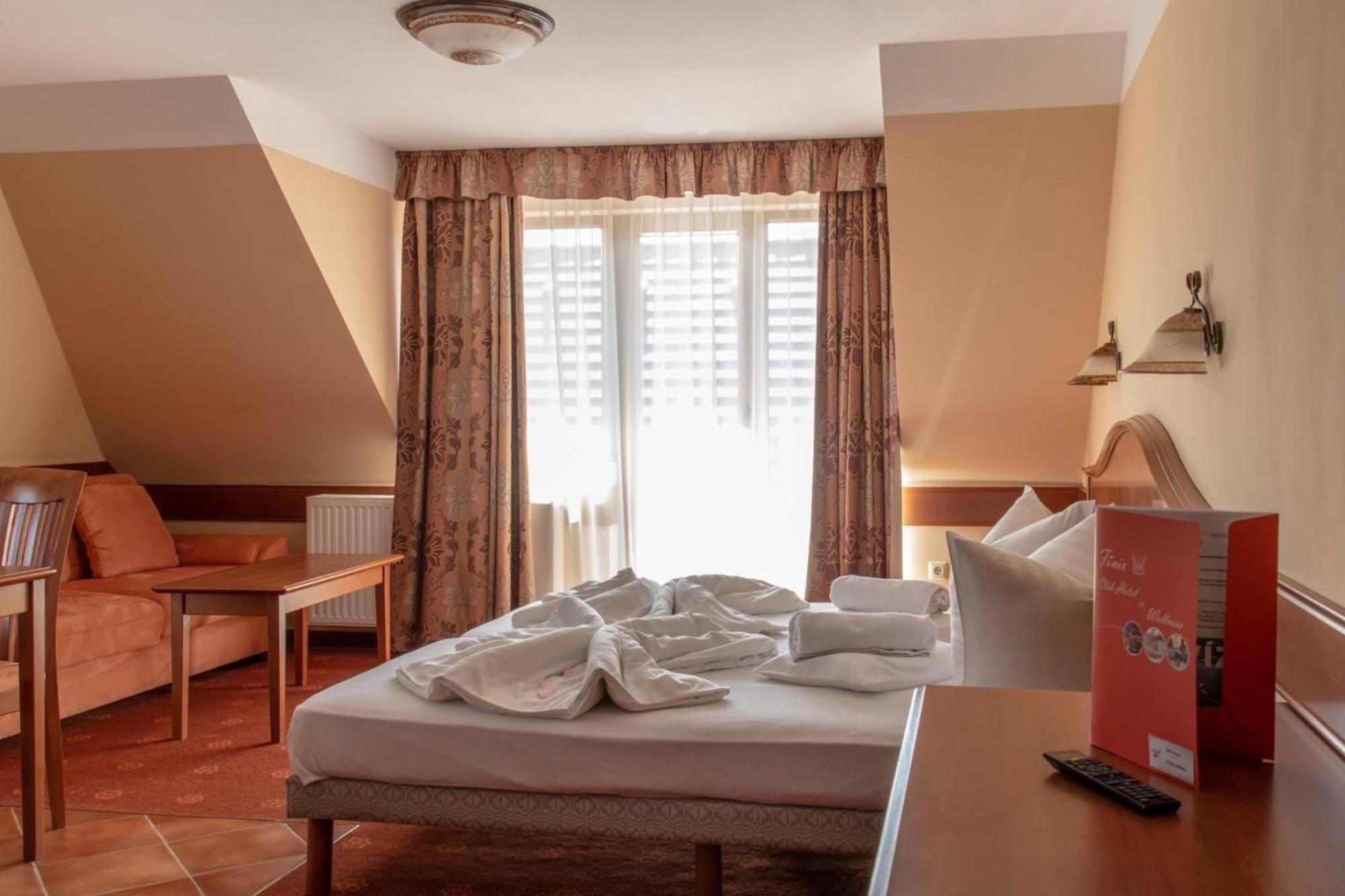 Fonix Wellness *** 1 A Epulet Bed & Breakfast Hévíz Екстериор снимка